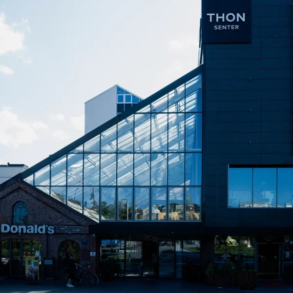Fasaden til Thon Senter Sandnes